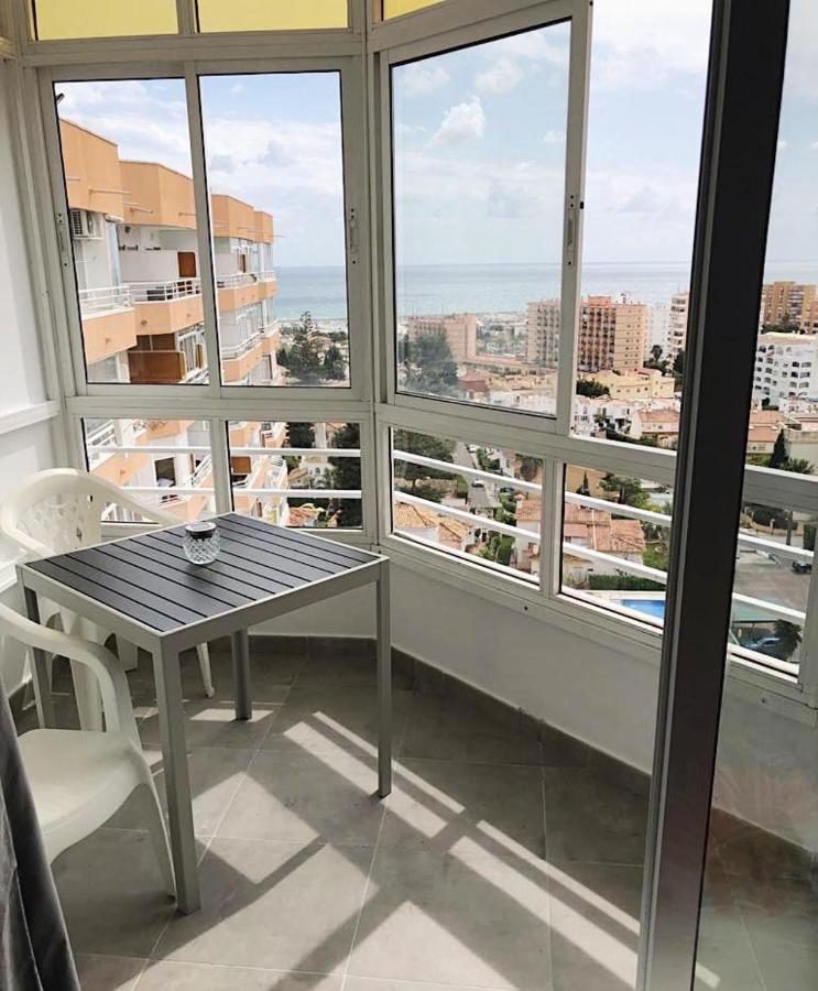 Apartmán Studio With Sea Views In Torremolinos Exteriér fotografie